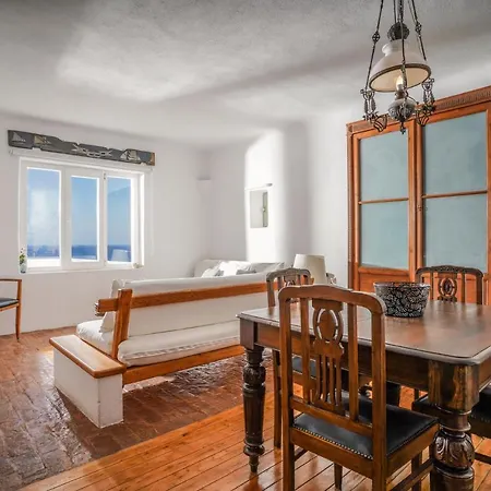 Serenity - Traditional House With Stunning Sea View Дом отдыха