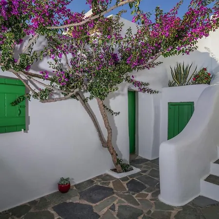 Serenity - Traditional House With Stunning Sea View Vakantiehuis