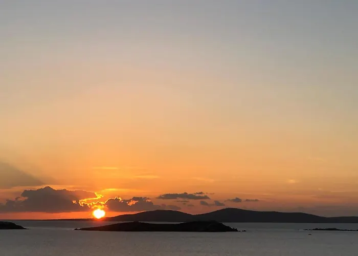 Serenity - Traditional House With Stunning Sea View Dom wakacyjny *